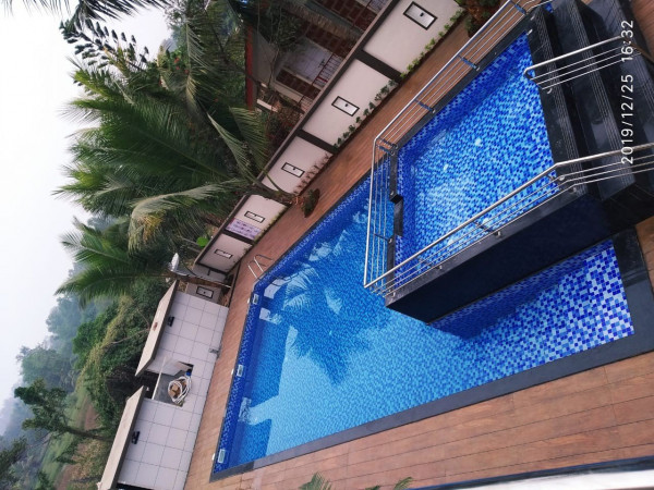 ILIF 2799 SHITAL A MOM'S HOME